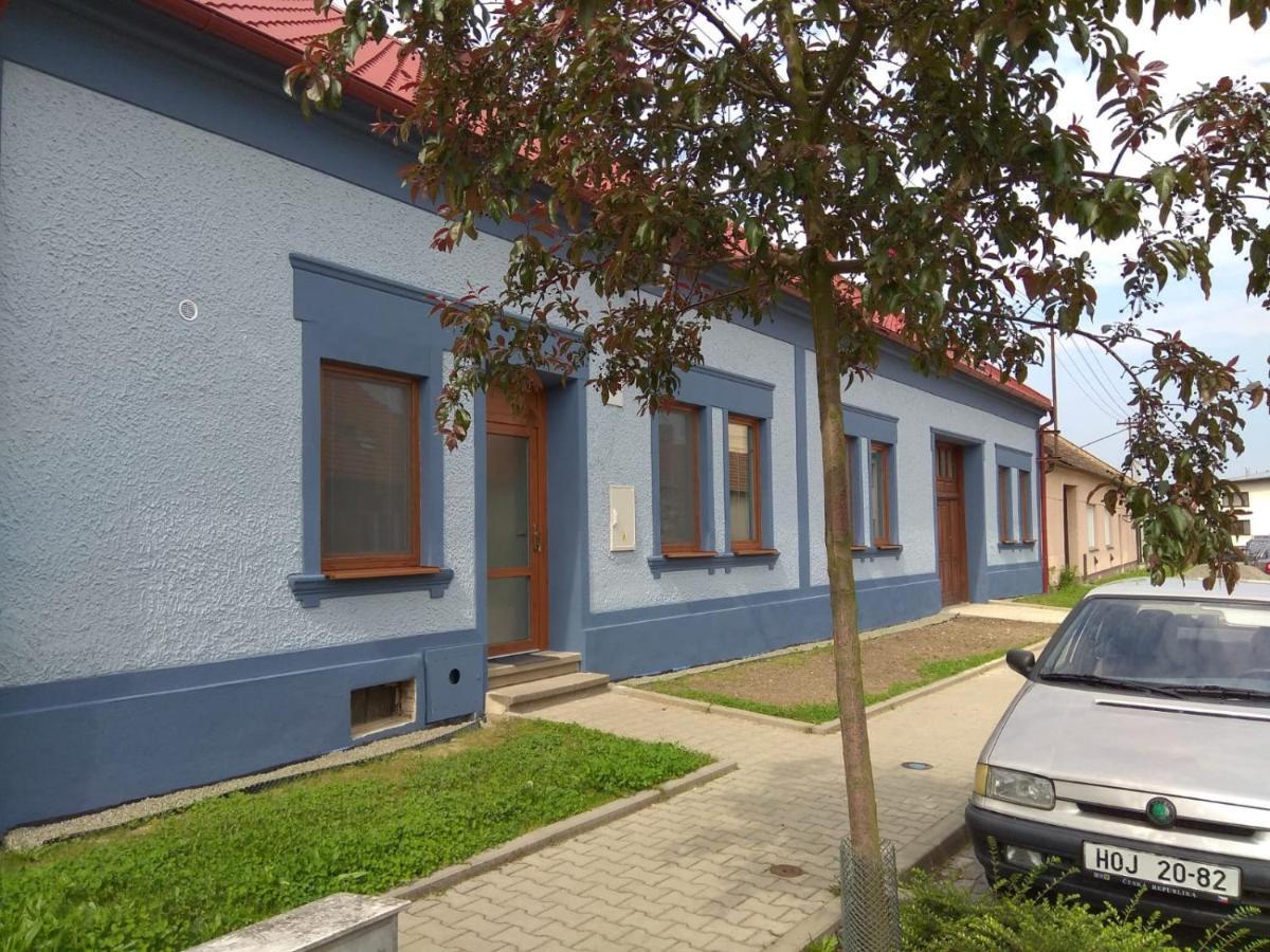 Apartmany U Splavu Veselí nad Moravou Dış mekan fotoğraf