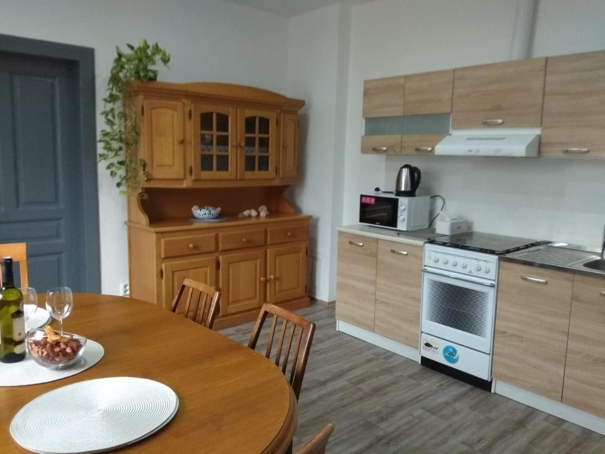 Apartmany U Splavu Veselí nad Moravou Dış mekan fotoğraf